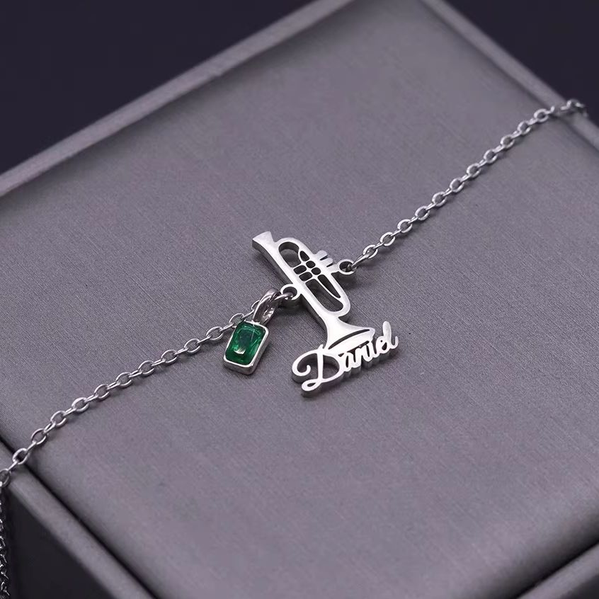 Musical Instrument With Names - Bracelet trompette personnalisé Todorova, bijoux en